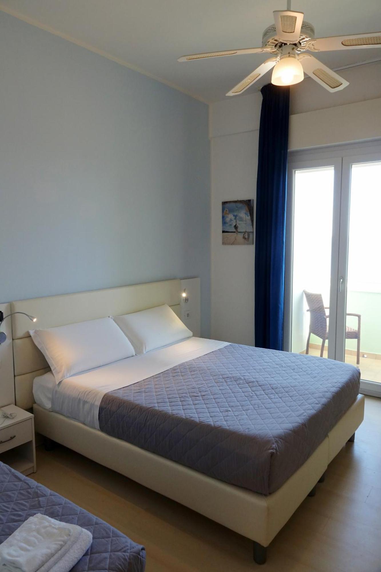 San Marco Hotell Marotta Exteriör bild